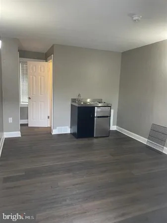 $995 | 1816 Valley Avenue, Unit 7, Winchester, VA 22601