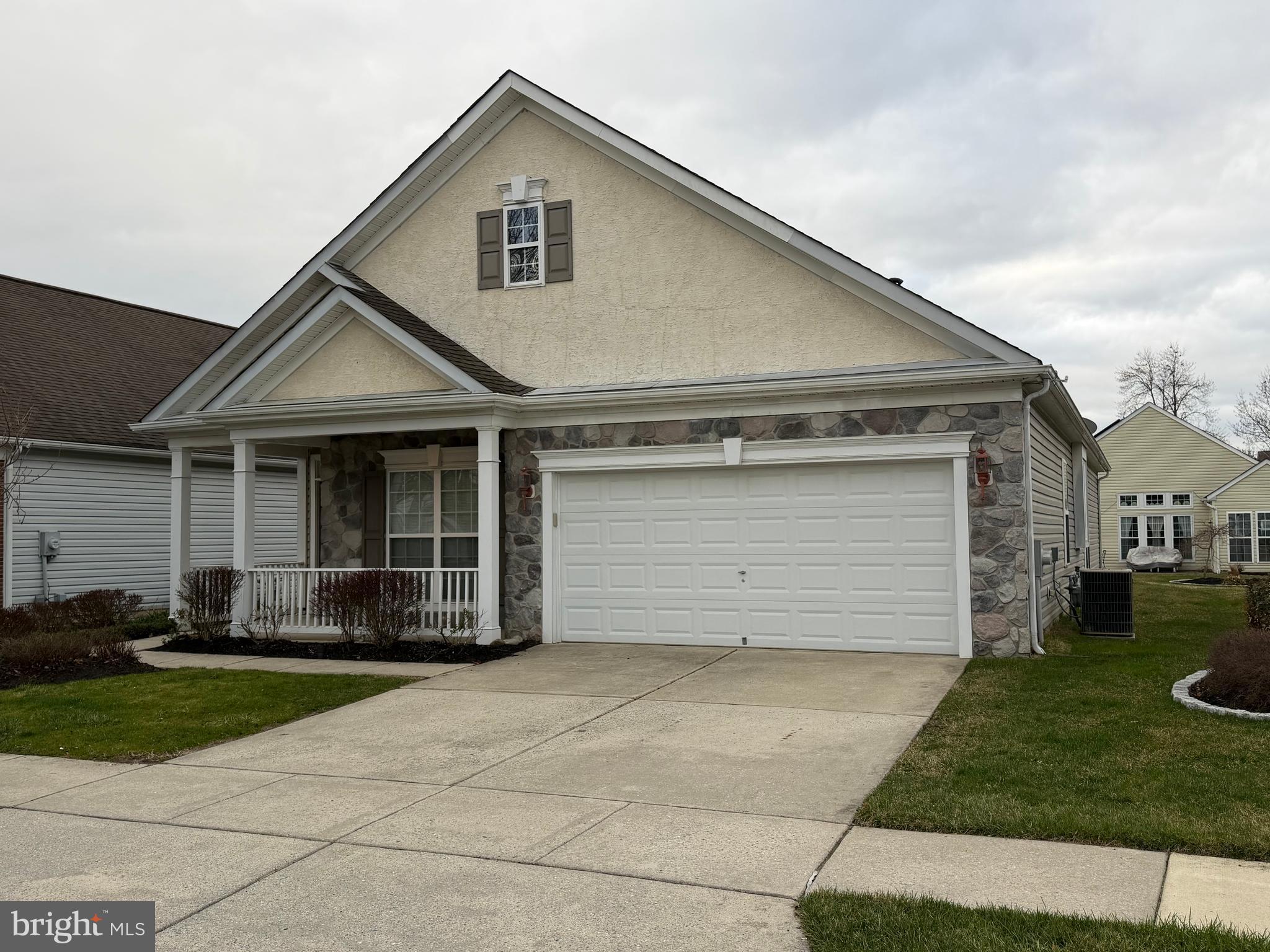 12 Pennington Court Delanco, NJ 08075 - Photo 2 of 4