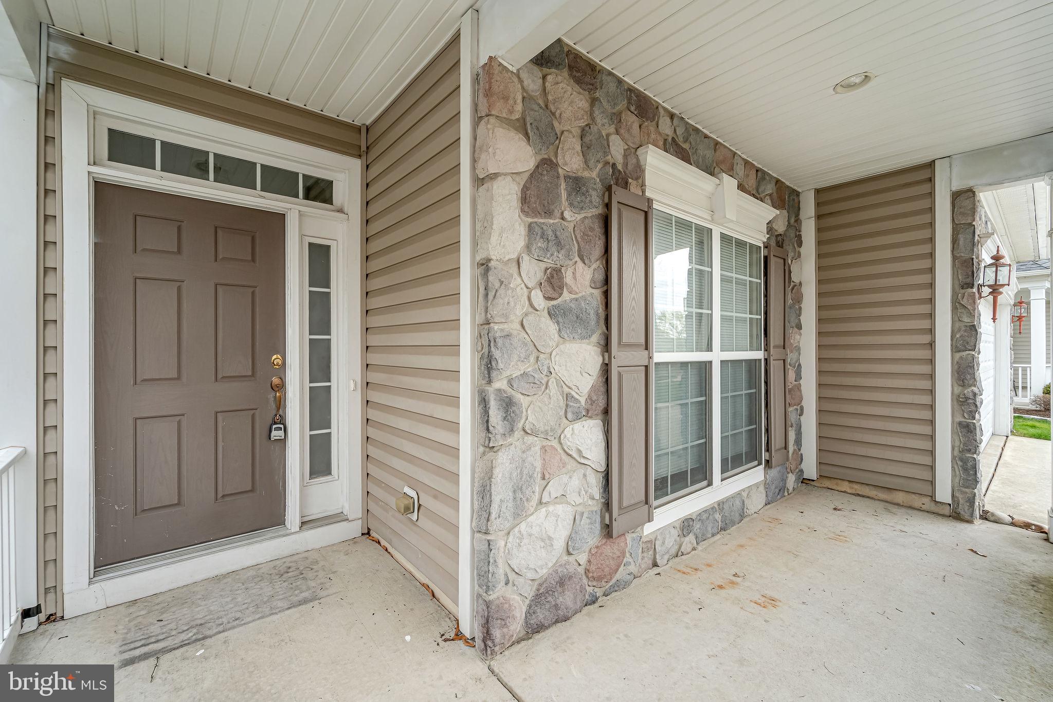 12 Pennington Court Delanco, NJ 08075 - Photo 4 of 30 Charming entryway with stone accents.
