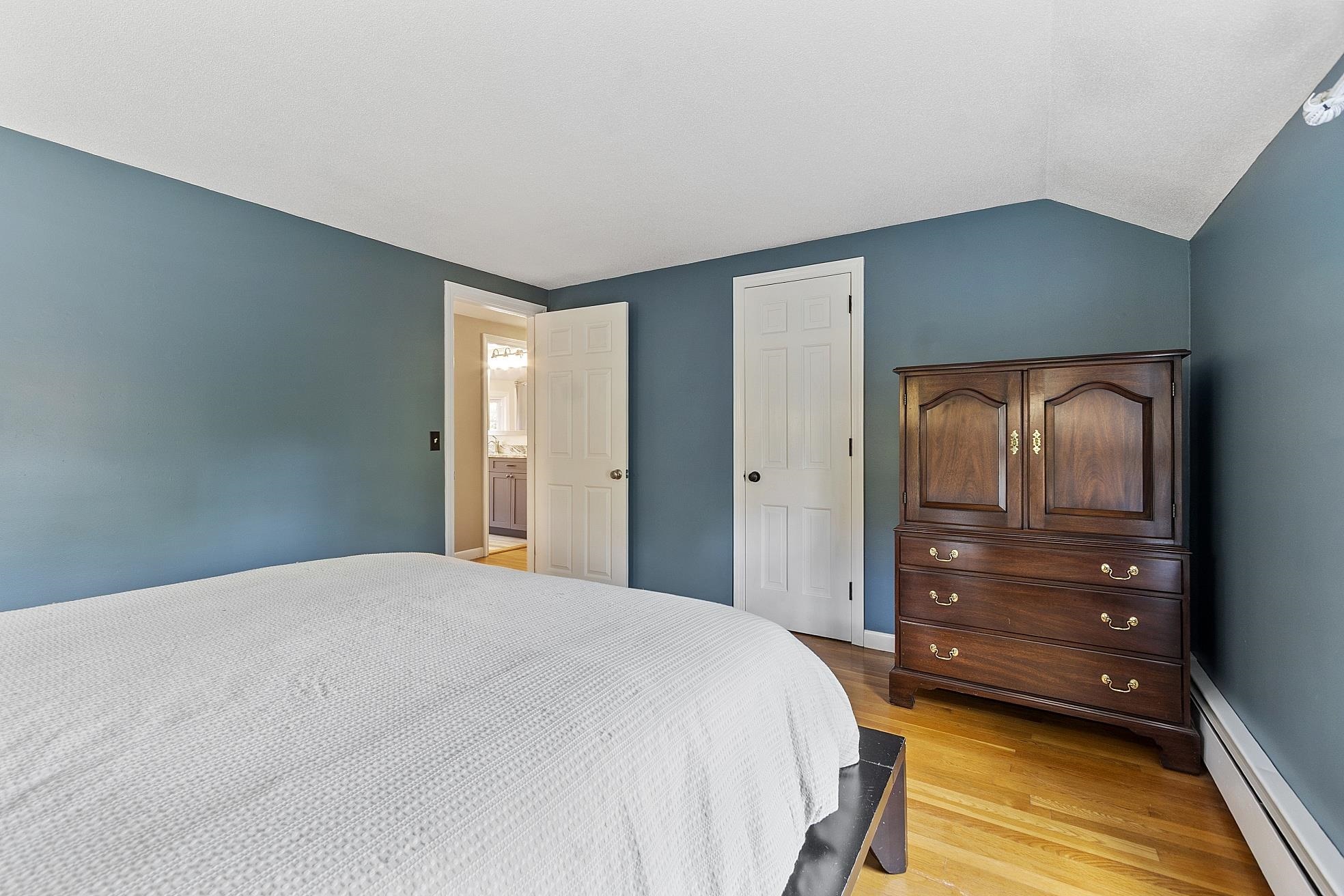 4 Bloody Brook Road Amherst, NH 03031 - Photo 29 of 38