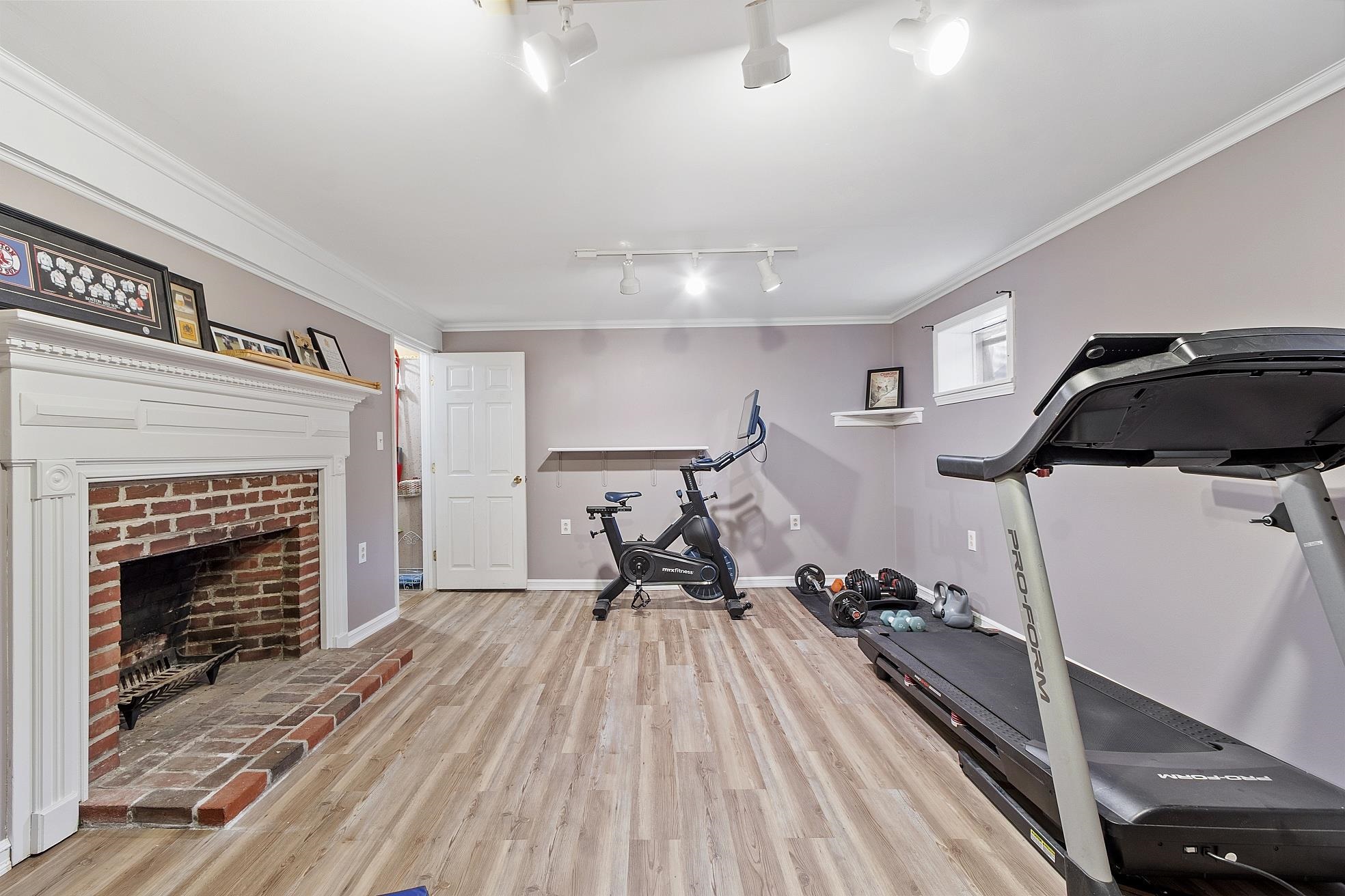 4 Bloody Brook Road Amherst, NH 03031 - Photo 31 of 38