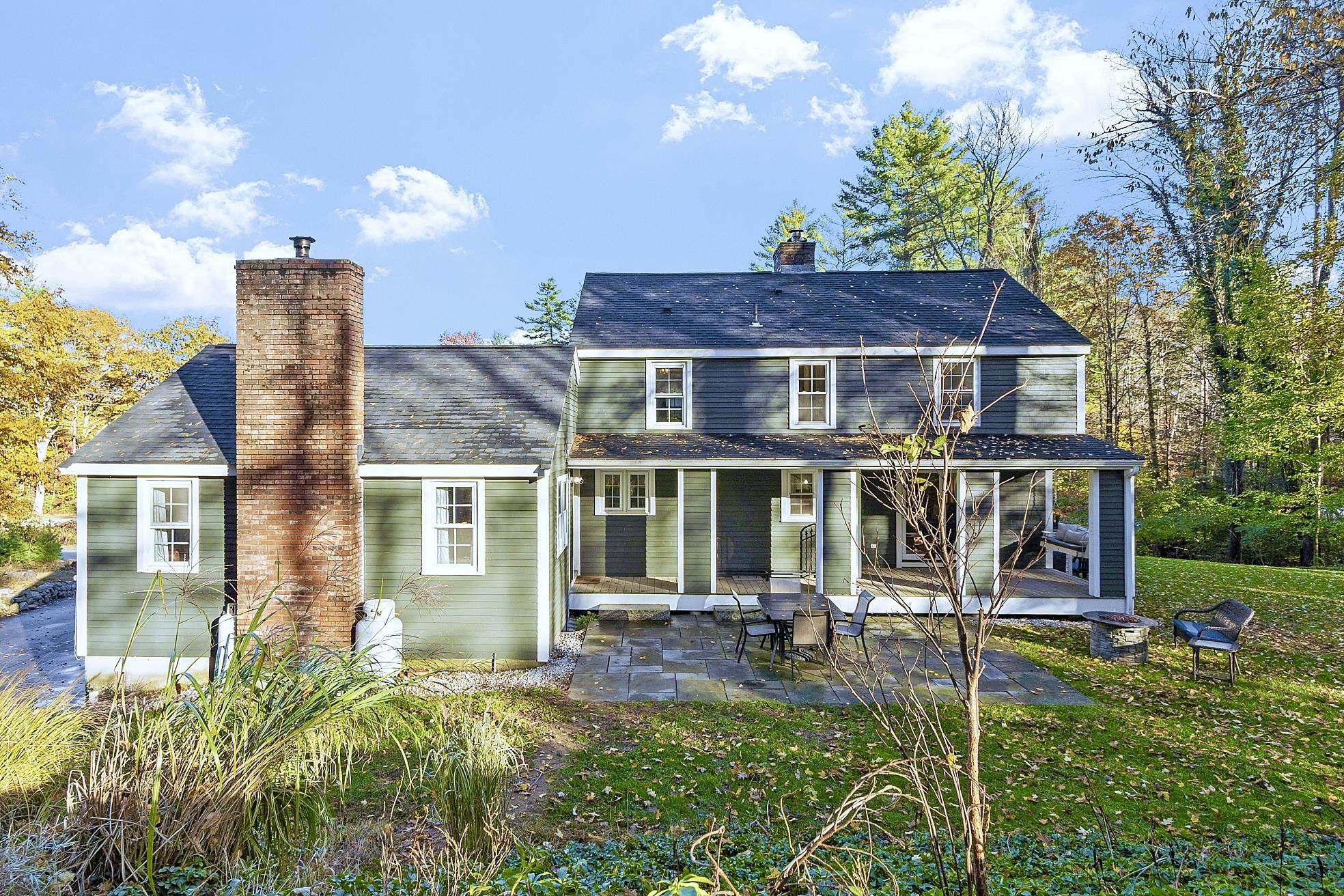 4 Bloody Brook Road Amherst, NH 03031 - Photo 33 of 38