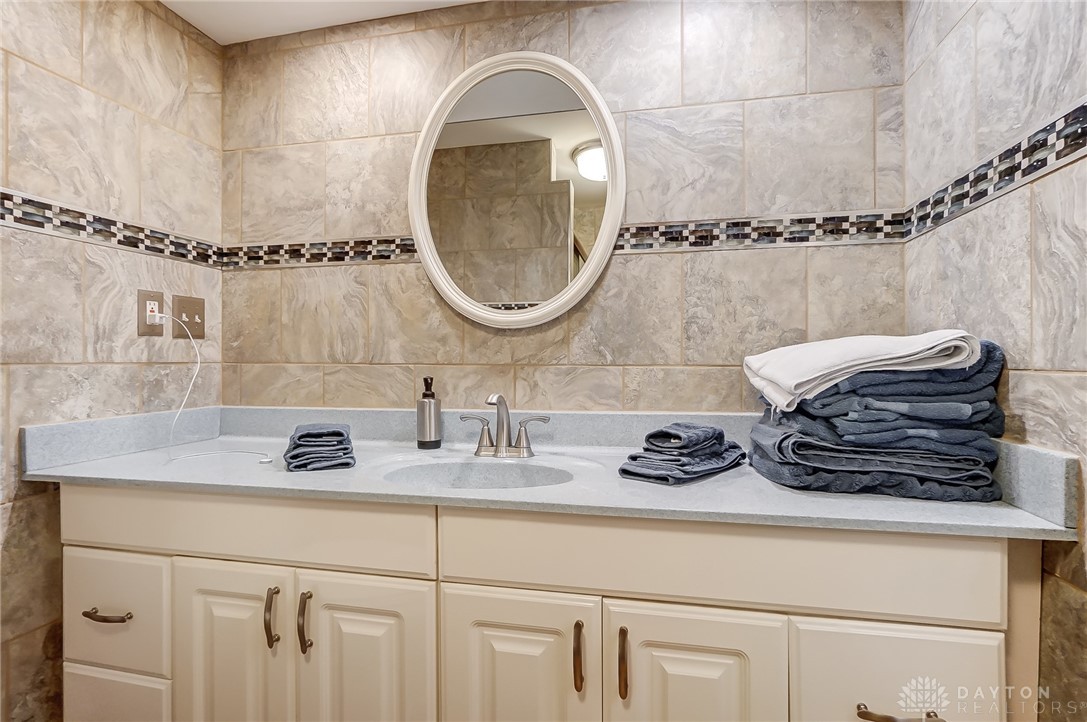 2439 Hemphill Road Kettering, OH 45440 - Photo 31 of 60 Gallery Image 31