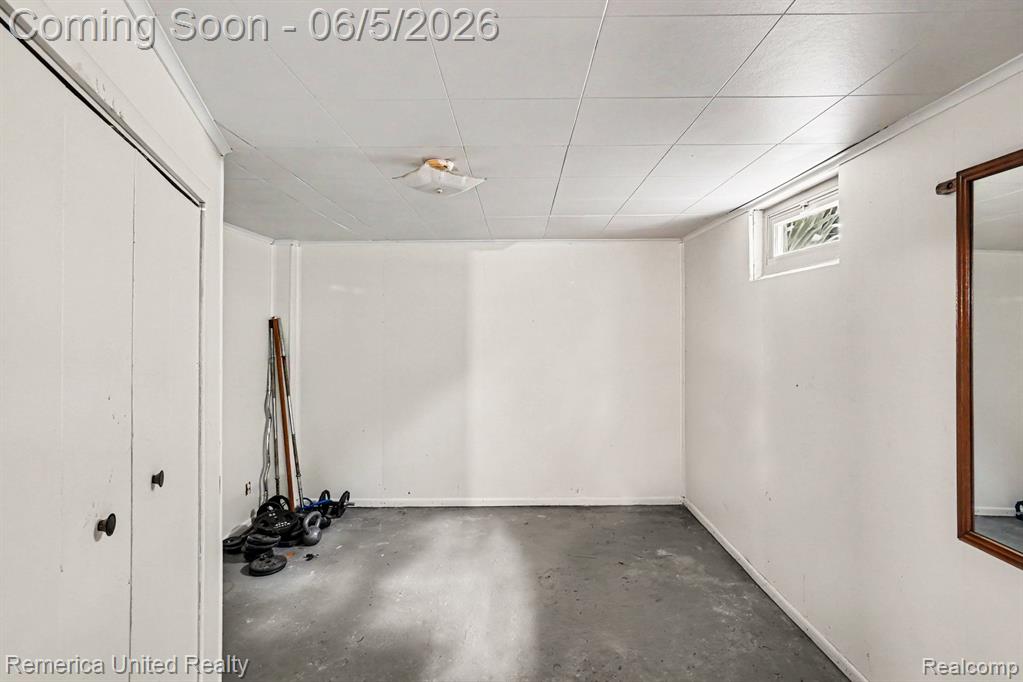 1024 Lee Street Fenton, MI 48430 - Photo 18 of 32