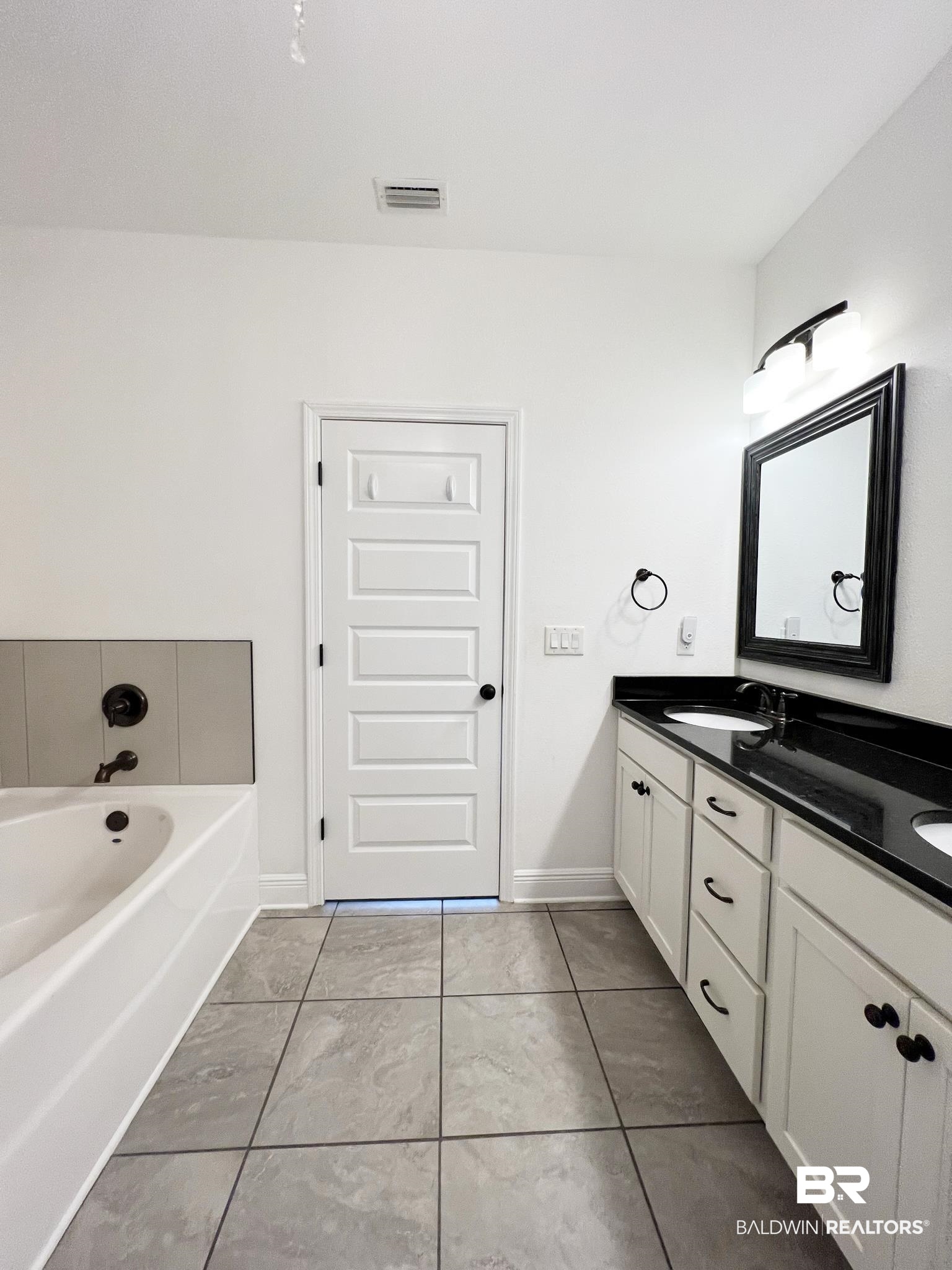 18847 Brixham Court Foley, AL 36535 - Photo 21 of 39