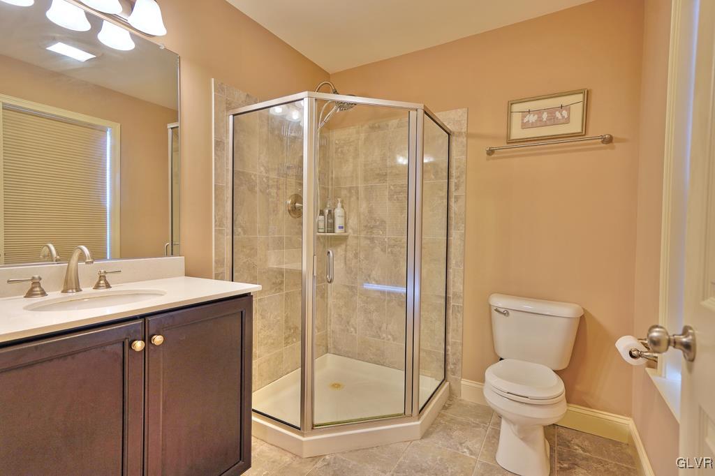 2246 Rising Hill Road Whitehall, PA 18052 - Photo 21 of 25 Gallery Image 21