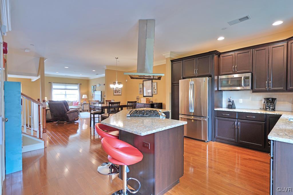 2246 Rising Hill Road Whitehall, PA 18052 - Photo 7 of 25 Gallery Image 7