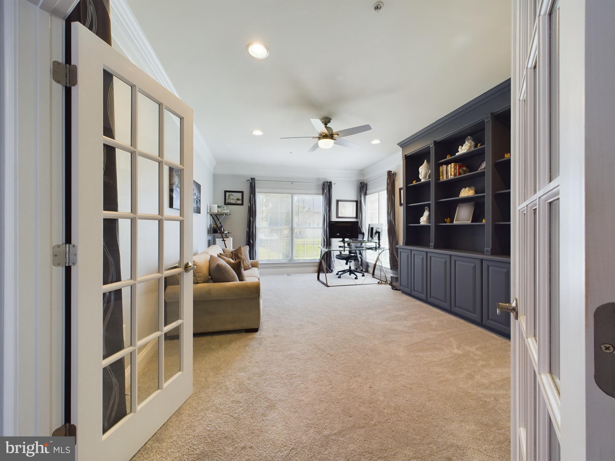 14601 Driftwood Road Bowie, MD 20721 - Photo 30 of 90 Spacious, inviting room with natural light.