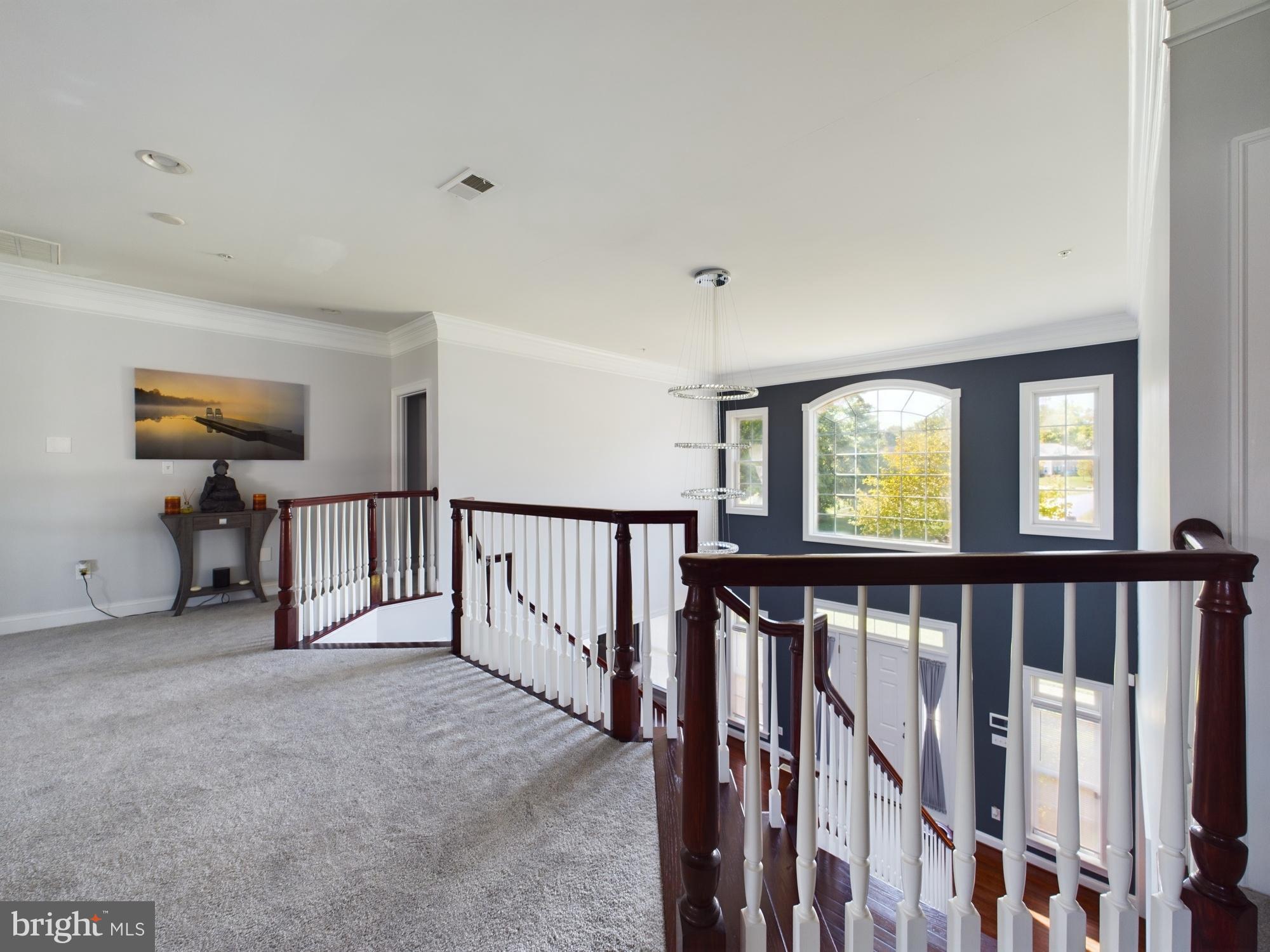 14601 Driftwood Road Bowie, MD 20721 - Photo 89 of 90 Spacious landing with elegant railings.