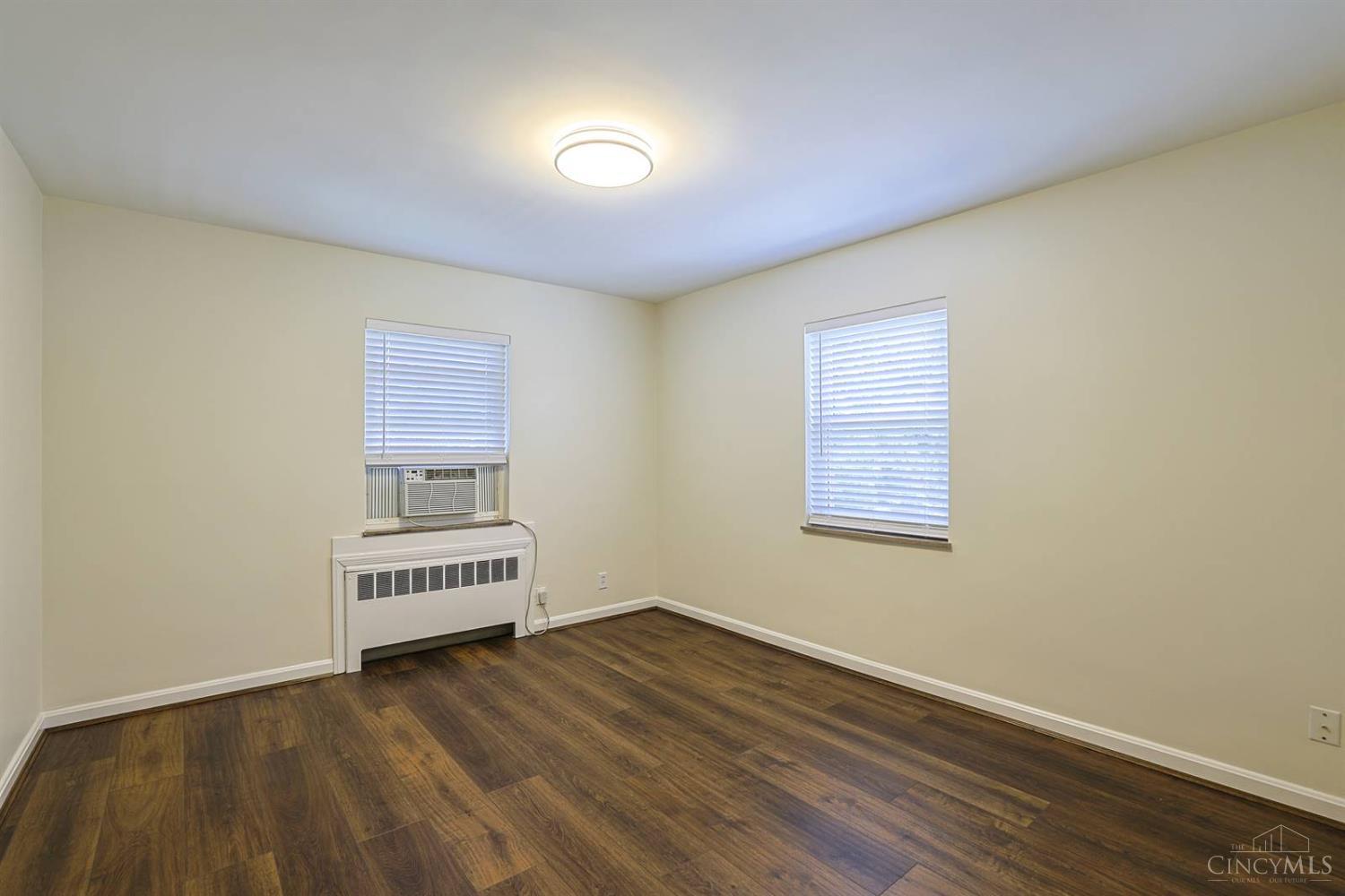 3470 Brotherton Road Cincinnati, OH 45209 - Photo 13 of 42