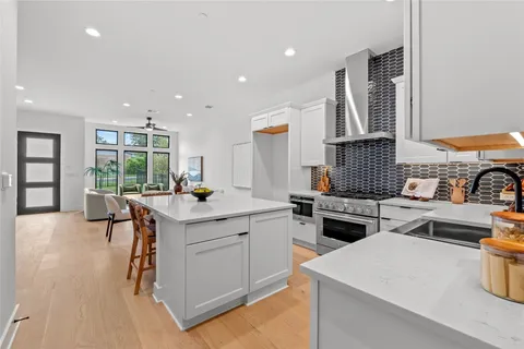 $815,667 | 2707 Dulce Lane, Unit 7, Austin, TX 78704