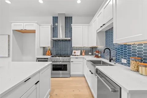 $815,667 | 2707 Dulce Lane, Unit 7, Austin, TX 78704