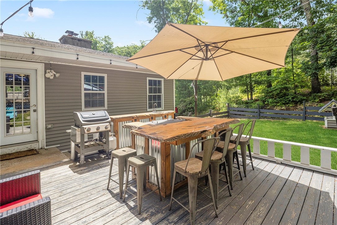 7 Hollow Road North Smithfield, RI 02896 - Photo 34 of 43 Gallery Image 34