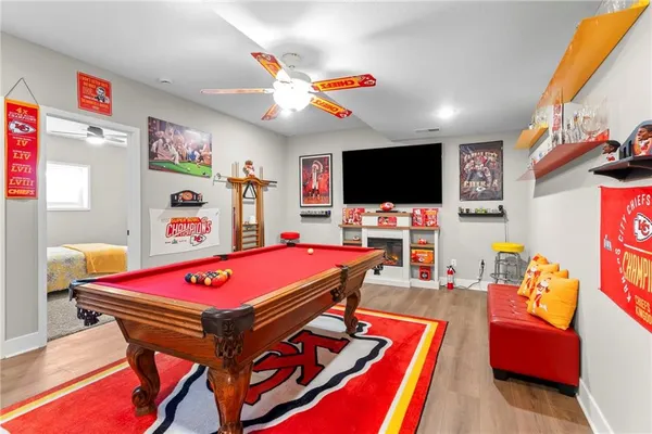 $430,000 | 1404 Northwest Maple Drive, Grain Valley, MO 64029