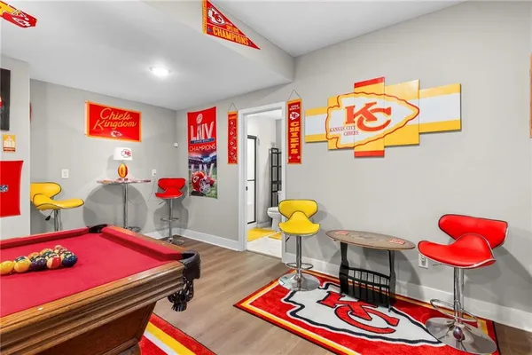 $430,000 | 1404 Northwest Maple Drive, Grain Valley, MO 64029