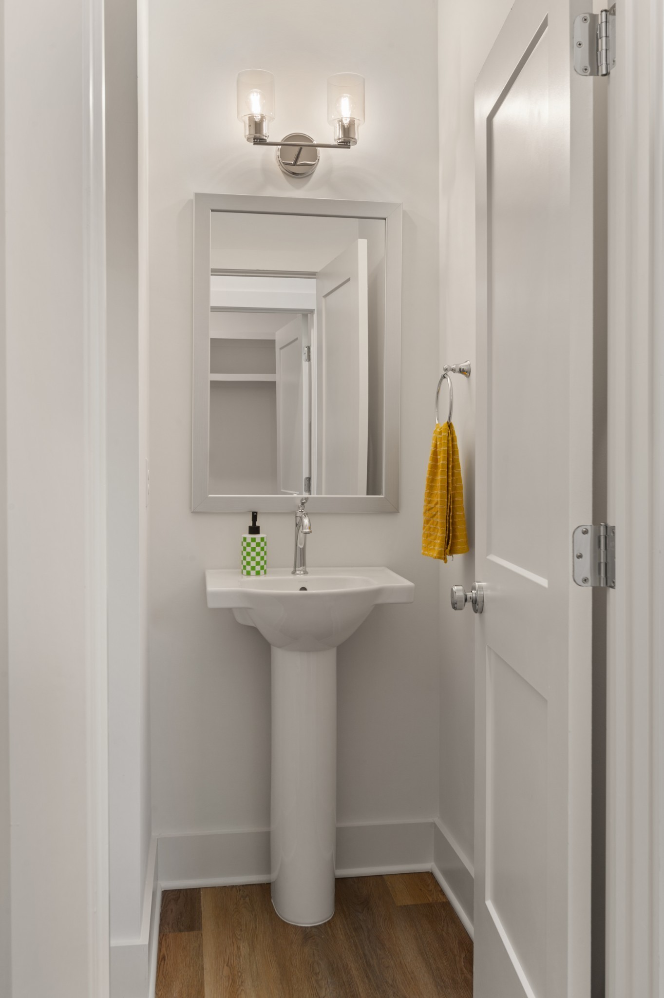 116 Chadwick Court Madison, TN 37115 - Photo 8 of 23 a bathroom with a sink and mirror