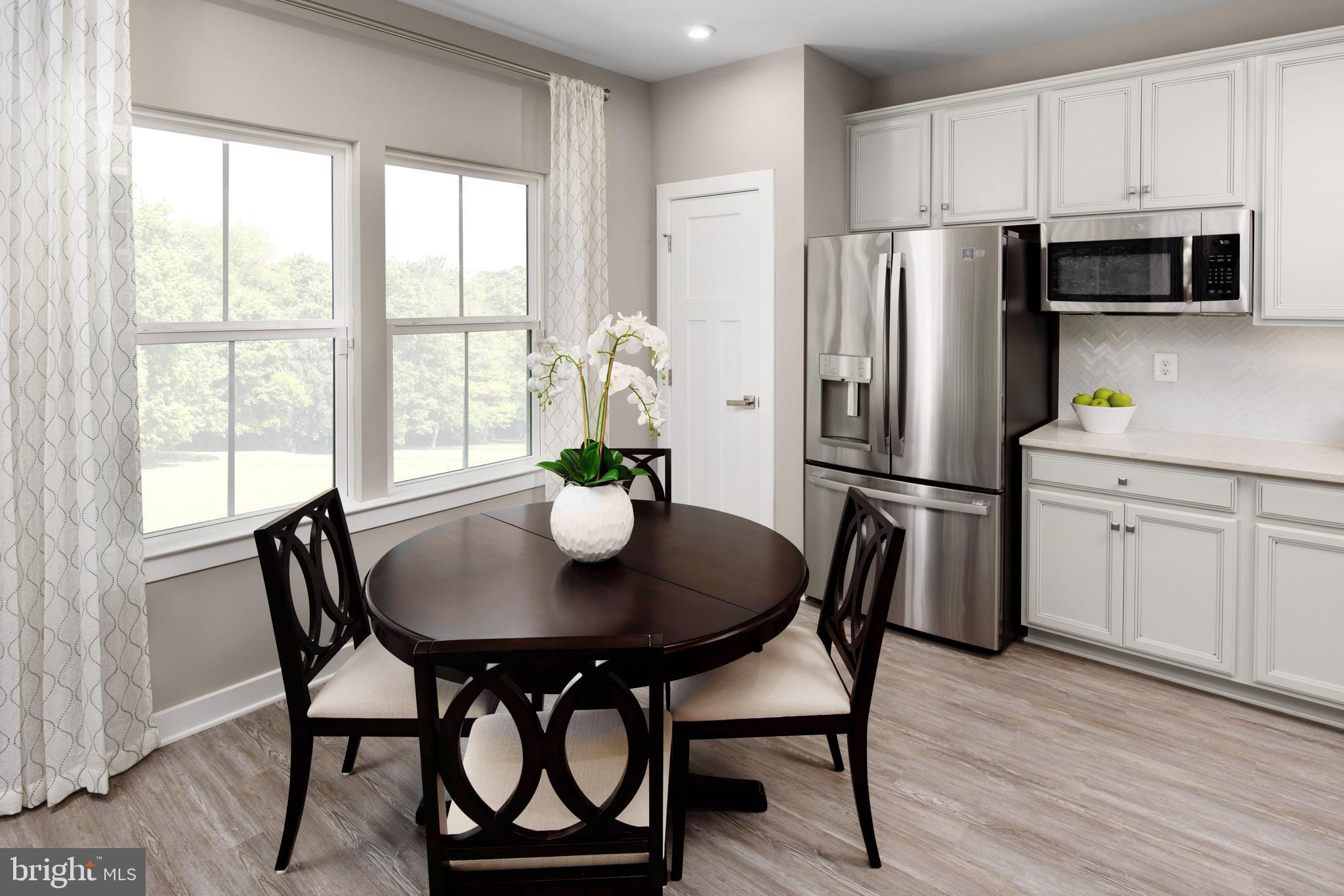 1110 Wallace Way Ranson, WV 25438 - Photo 9 of 16