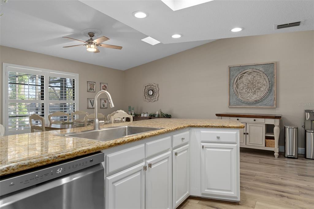 7851 Floral Drive Weeki Wachee, FL 34607 - Photo 12 of 44