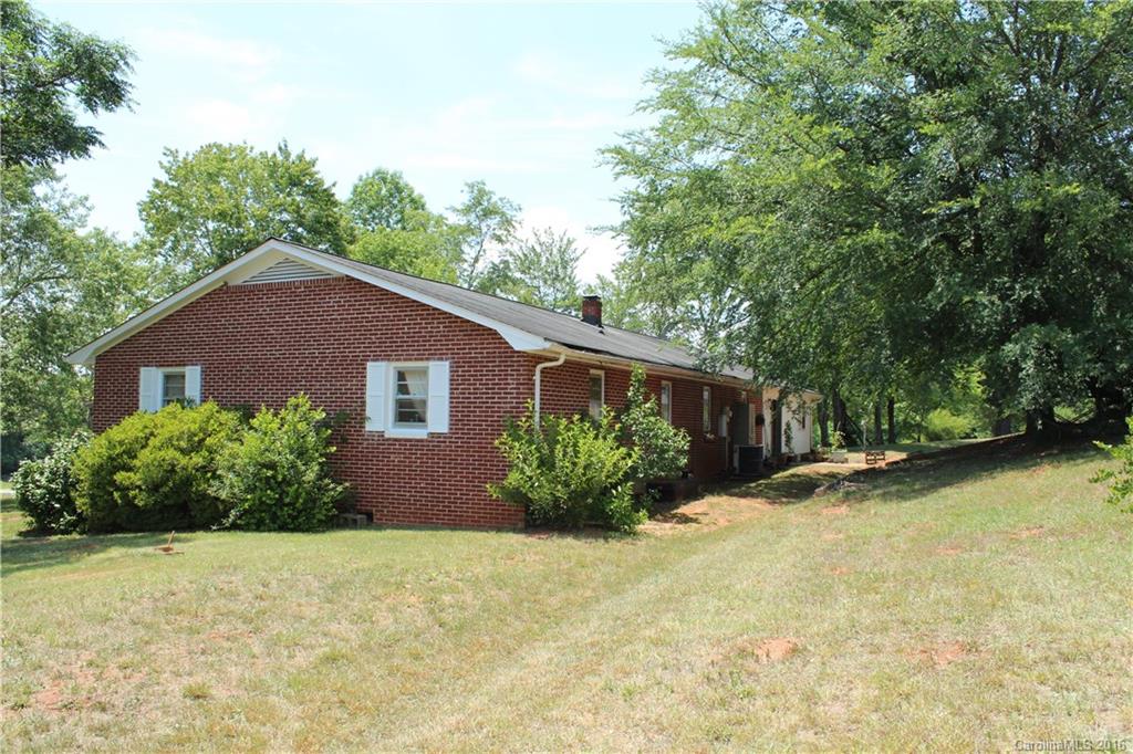 1070 Piedmont Road Rutherfordton, NC 28139 - Photo 3 of 14