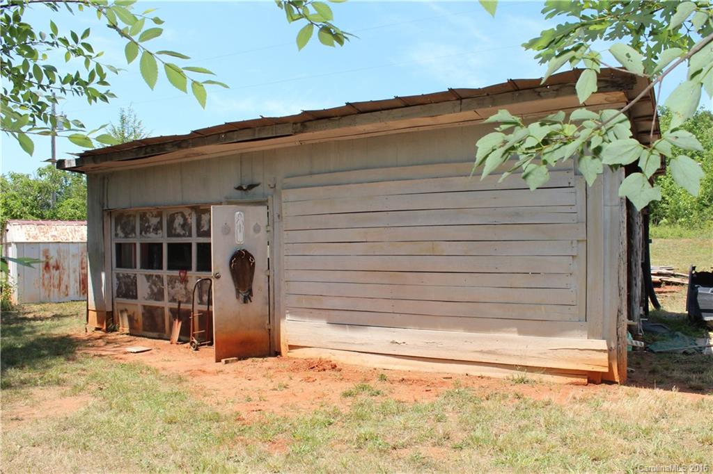 1070 Piedmont Road Rutherfordton, NC 28139 - Photo 4 of 14