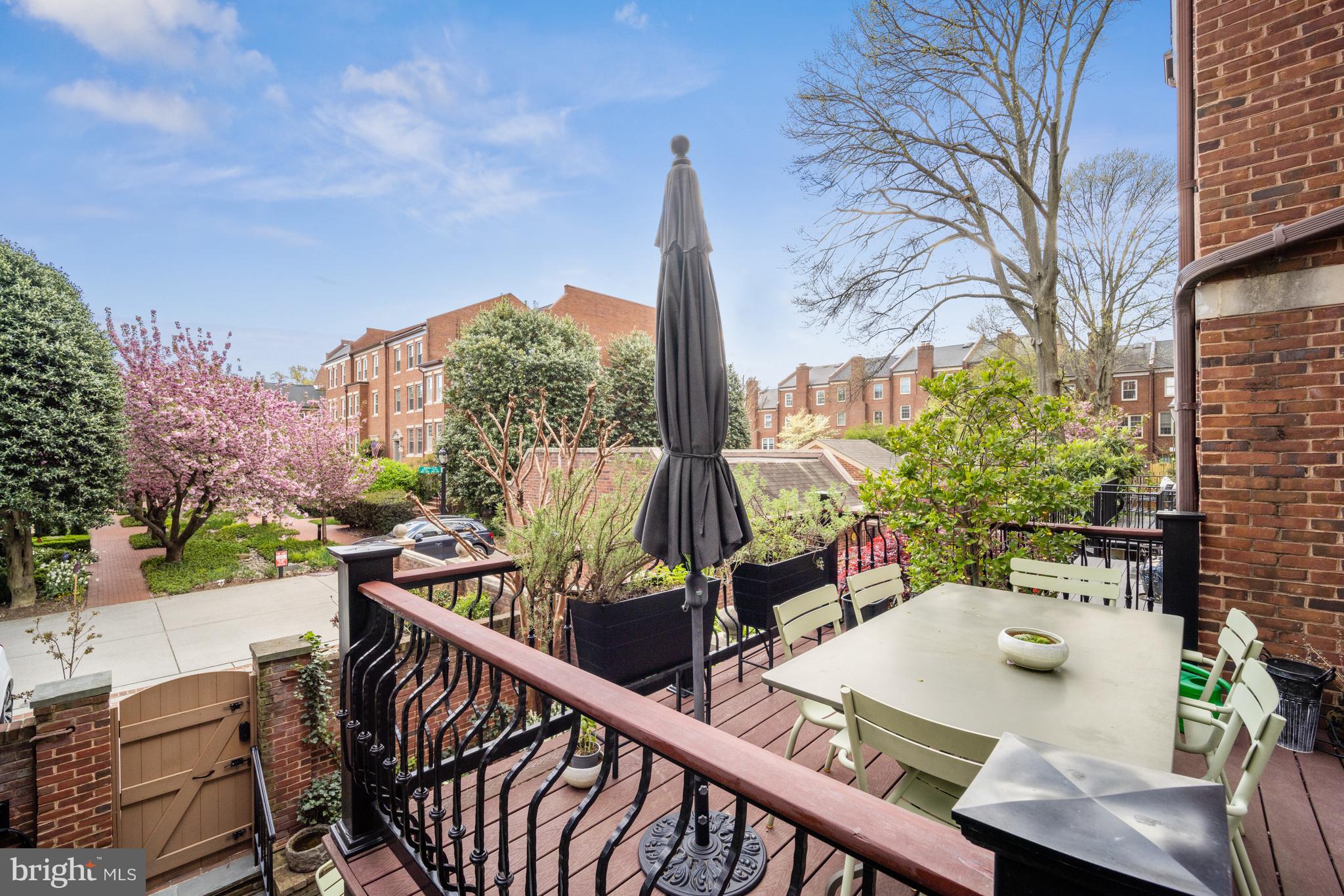 3528 Reservoir Road Northwest Washington, DC 20007 - Photo 13 of 32