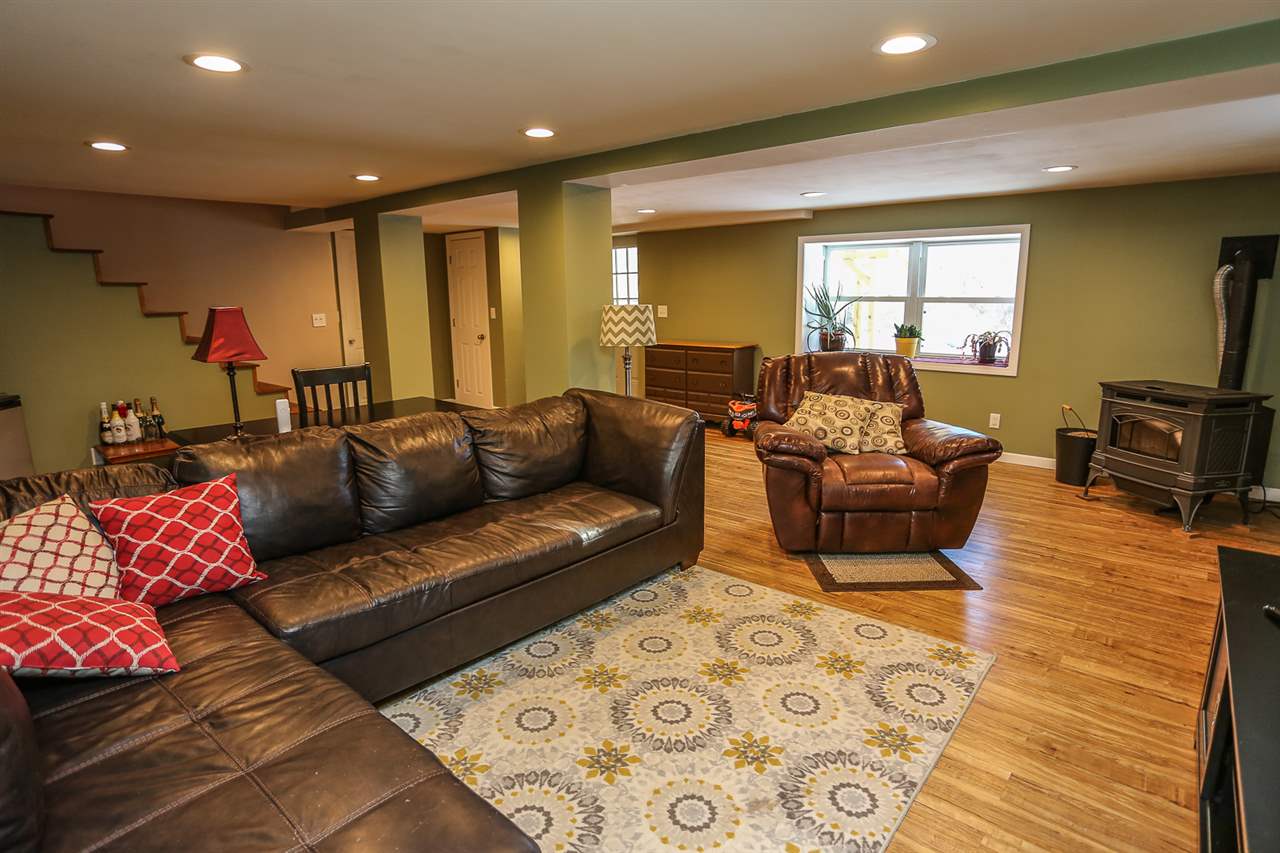 35 Marblehead Road Windham, NH 03087 - Photo 21 of 24