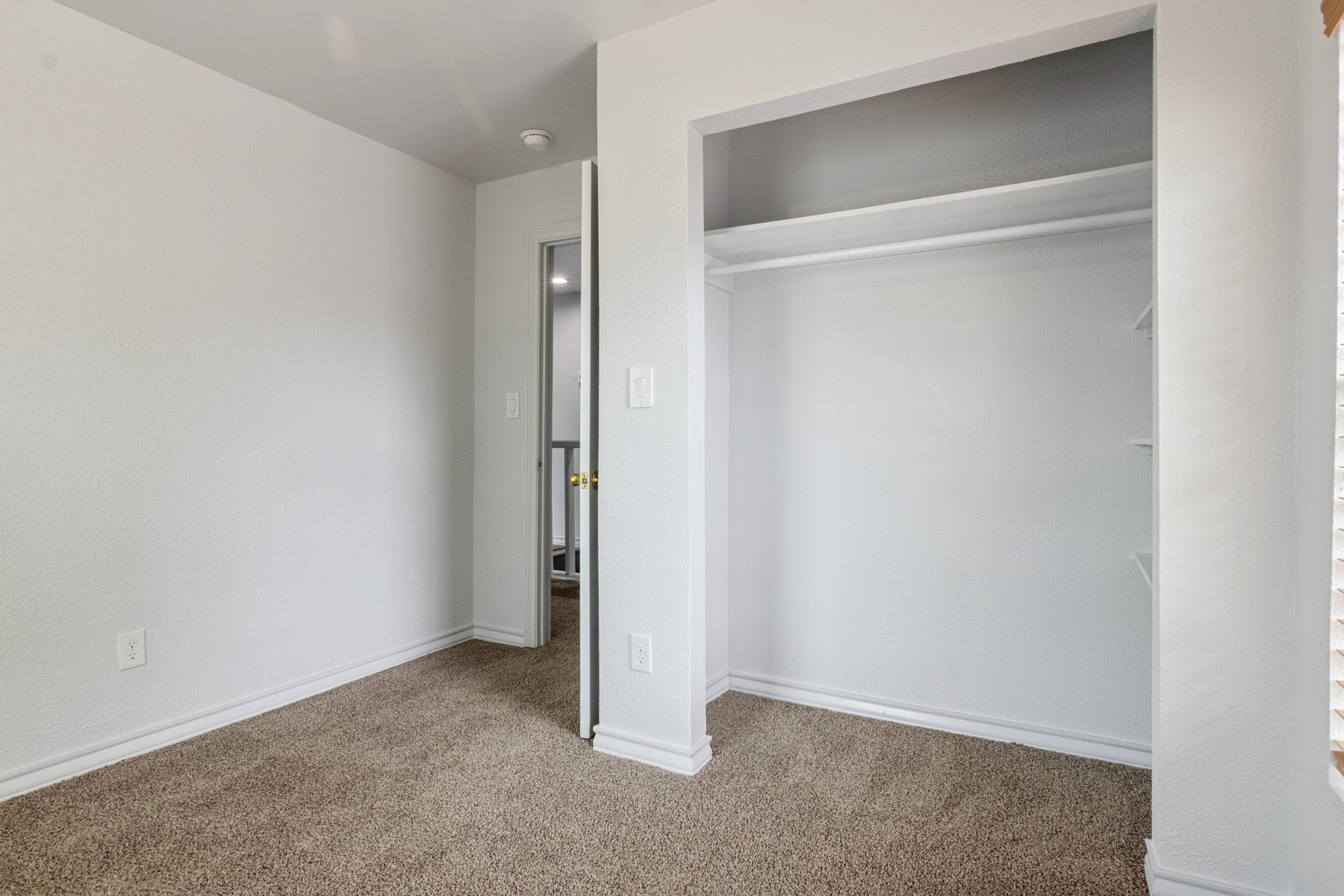 4505 Cochran Street Houston, TX 77009 - Photo 18 of 25 a view of an empty room