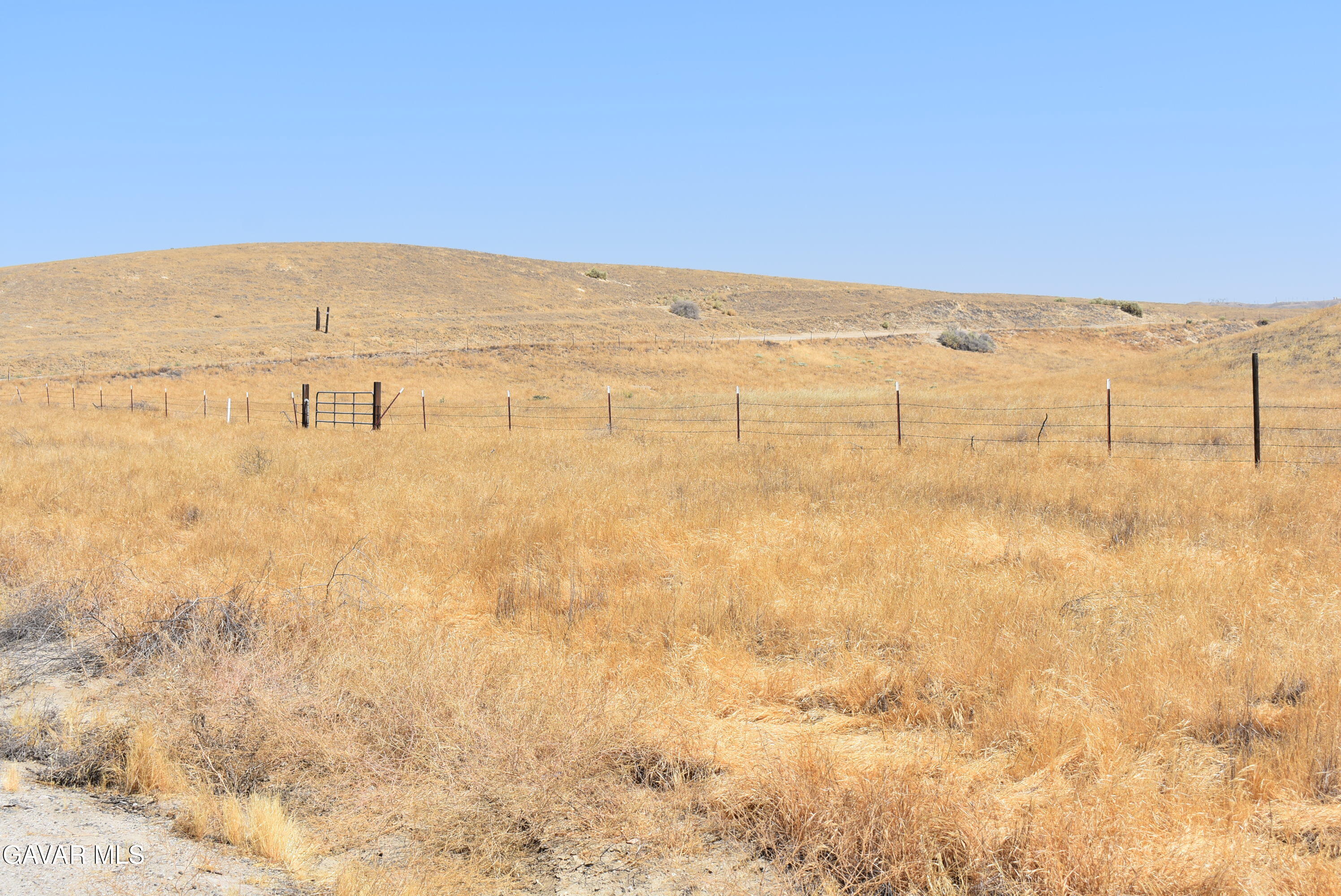 Round Mountain Road Bakersfield, CA 93308 - Photo 30 of 31 a view of ocean view with beach