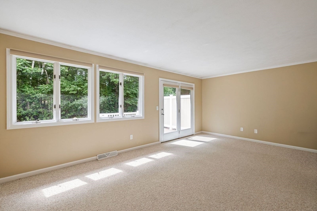 2205 Boston Road, Unit I81 Wilbraham, MA 01095 - Photo 14 of 28
