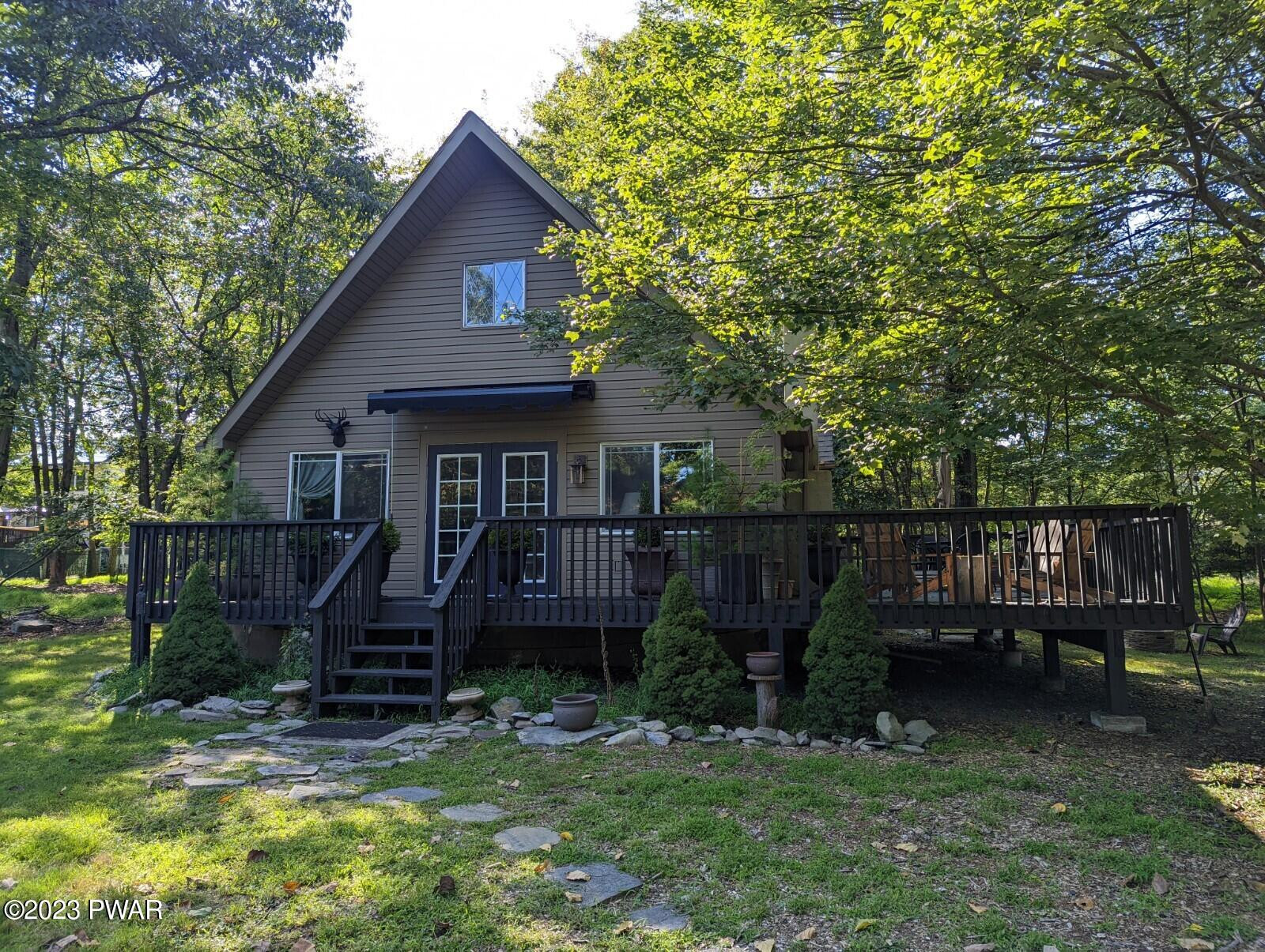 167 Roundhill Road Dingmans Ferry, PA 18328 - Photo 20 of 20 Front View