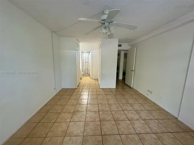 $1,550 | 3720 Inverrary Drive, Unit 1S, Lauderhill, FL 33319
