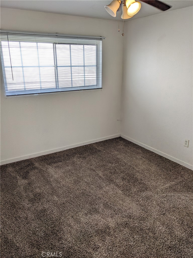 1708 Pine Avenue, Unit 11 Long Beach, CA 90813 - Photo 11 of 17 an empty room with a window