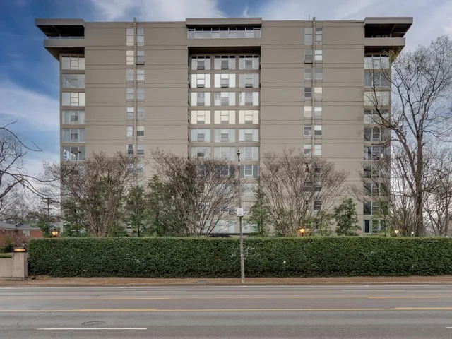 $95,000 | 232 South Highland Street, Unit 1005, Memphis, TN 38111