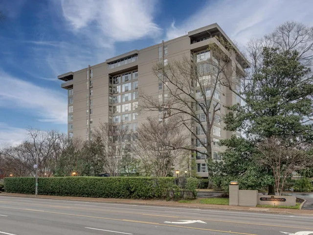 $95,000 | 232 South Highland Street, Unit 1005, Memphis, TN 38111