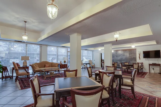 $95,000 | 232 South Highland Street, Unit 1005, Memphis, TN 38111