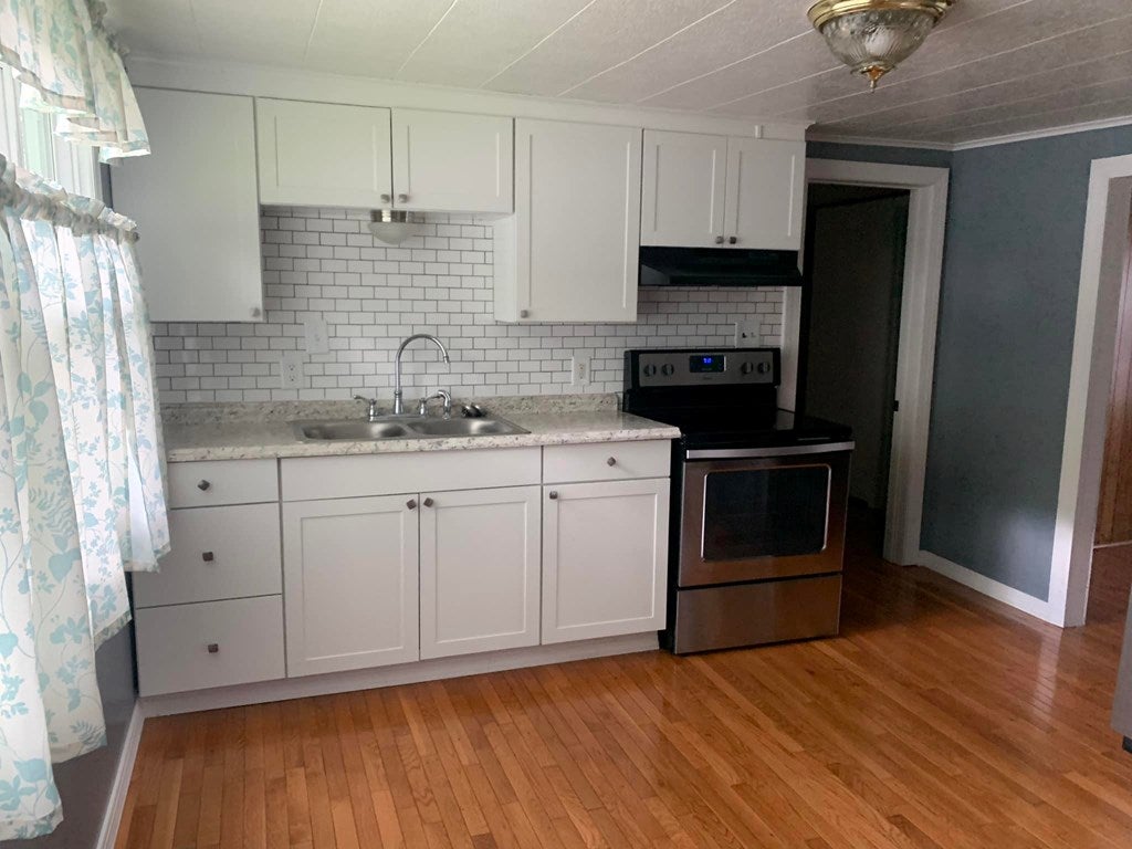 2239 Bandy Road Cedar Bluff, VA 24609 - Photo 2 of 6 Gallery Image 2