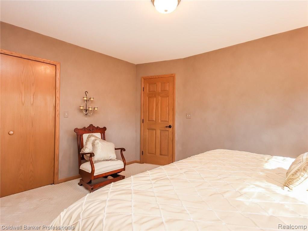 20600 Beck Road Northville, MI 48167 - Photo 48 of 77 048-Bedroom-4942143-medium4x3.jpg