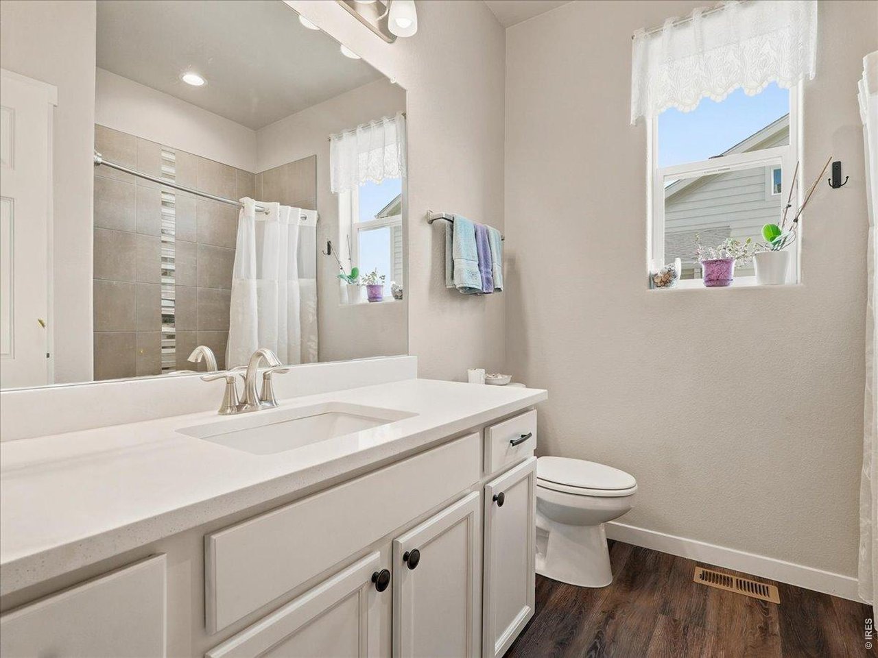 2550 Doe Rdg Way Johnstown, CO 80534 - Photo 19 of 49