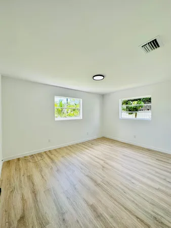 $3,000 | 3421 Northeast 14th Avenue, Pompano Beach, FL 33064