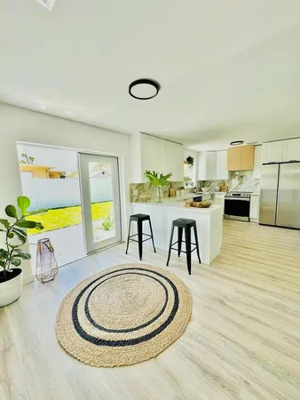 $3,000 | 3421 Northeast 14th Avenue, Pompano Beach, FL 33064
