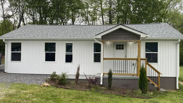 $285,000 | 3329 Center Street, Chattanooga, TN 37419