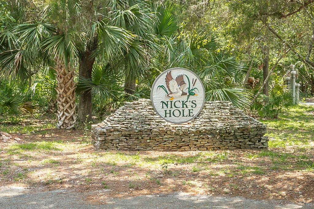 1500 Nicks Way Eastpoint, FL 32328 - Photo 2 of 15