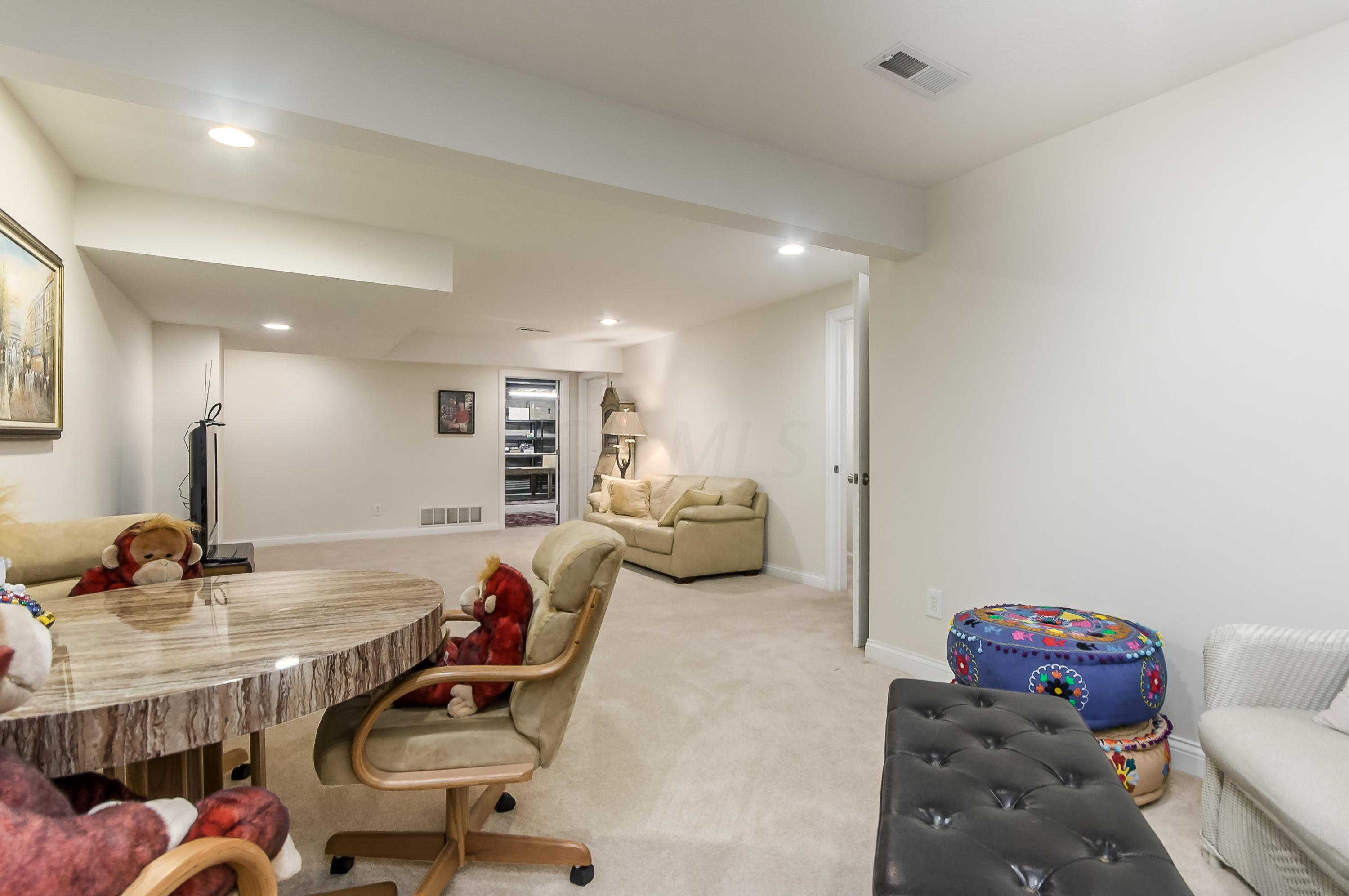 4823 Rays Circle Dublin, OH 43016 - Photo 25 of 33 Gallery Image 25