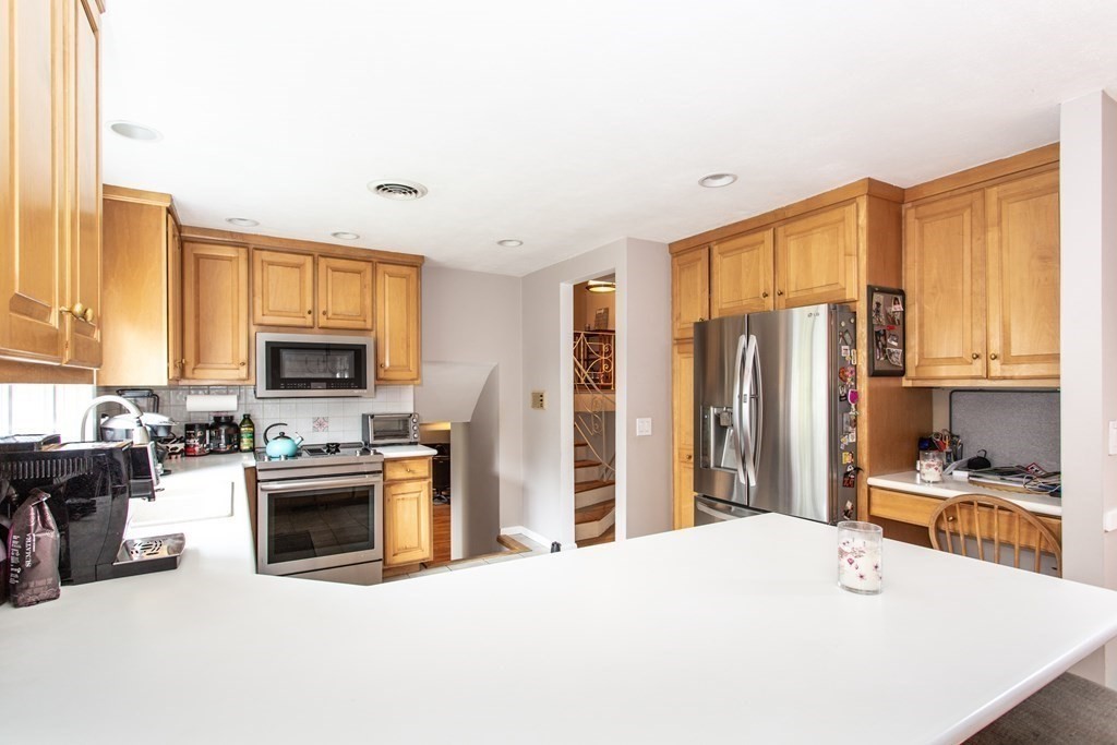 19 Jane Road Marblehead, MA 01945 - Photo 20 of 32