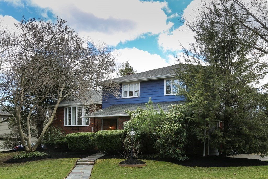 19 Jane Road Marblehead, MA 01945 - Photo 3 of 32