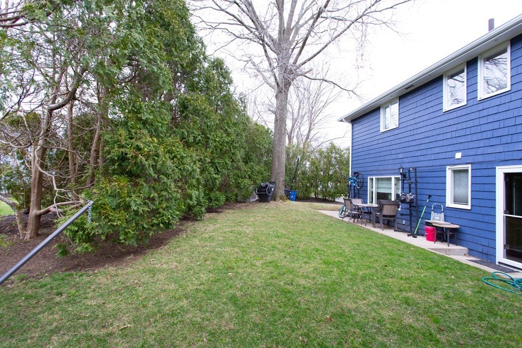 19 Jane Road Marblehead, MA 01945 - Photo 7 of 32