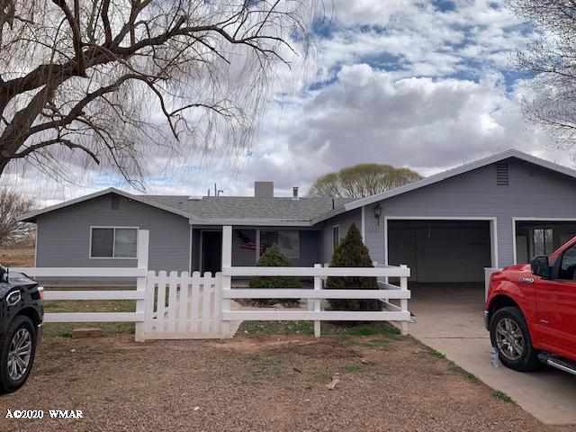 6421 Country Road Woodruff, AZ 85942 - Photo 1 of 23