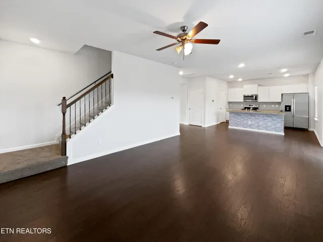 $398,000 | 8125 Dennis Fox Lane, Knoxville, TN 37938