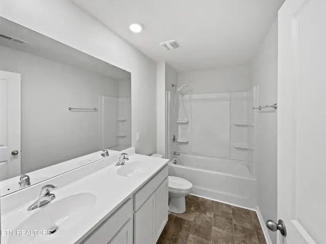 $398,000 | 8125 Dennis Fox Lane, Knoxville, TN 37938