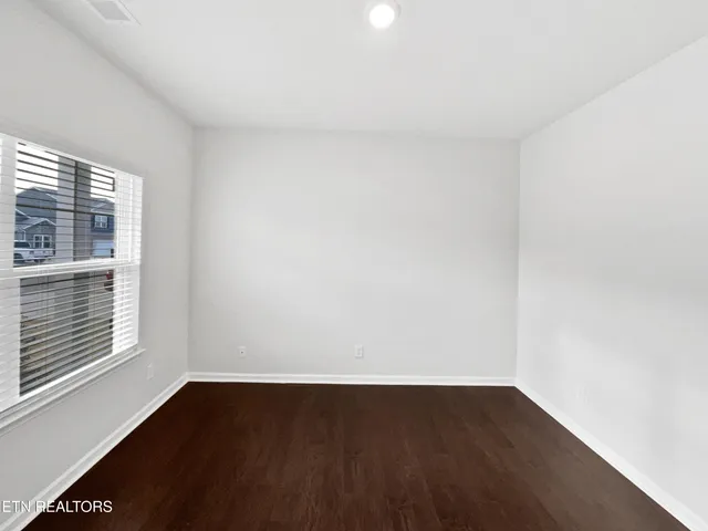 $398,000 | 8125 Dennis Fox Lane, Knoxville, TN 37938